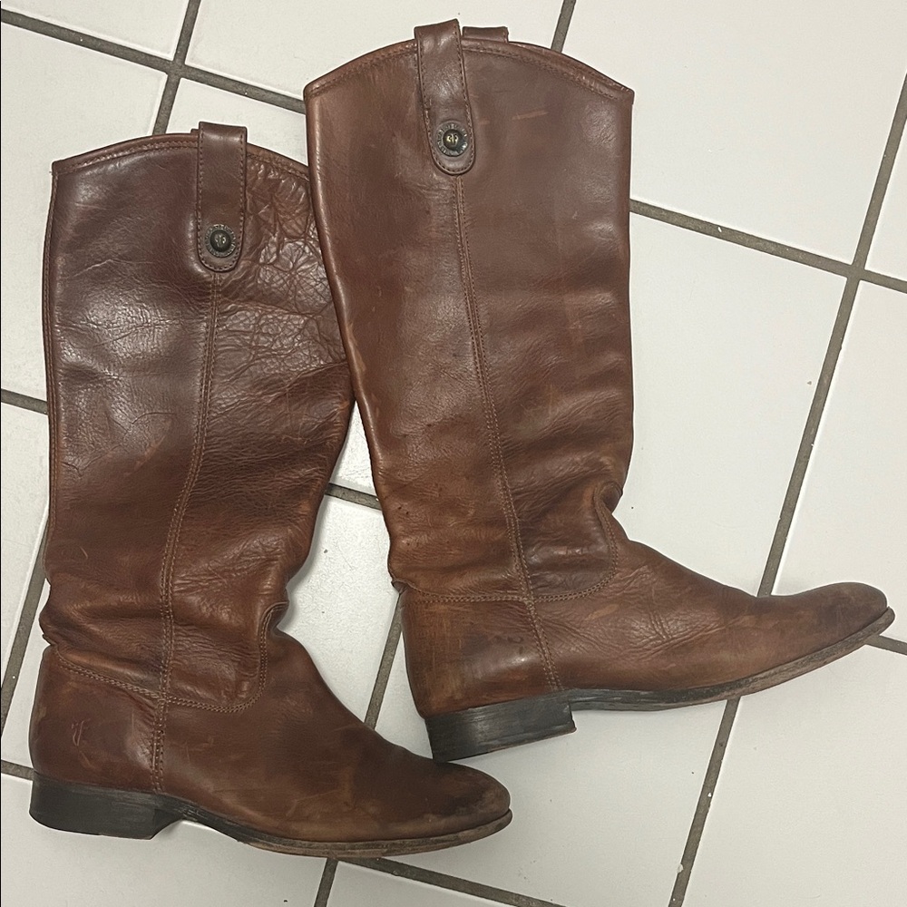 Frye Tan Leather Interior
